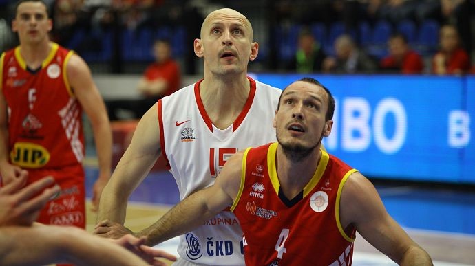 Luboš BARTOŇ