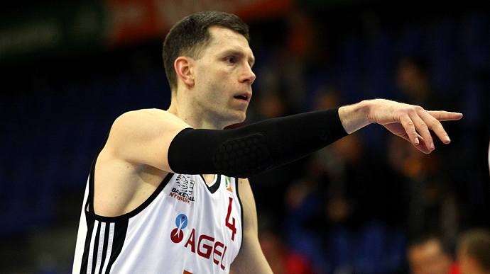 Petr BENDA
