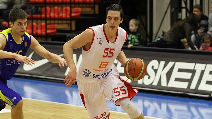 Tomáš POMIKÁLEK