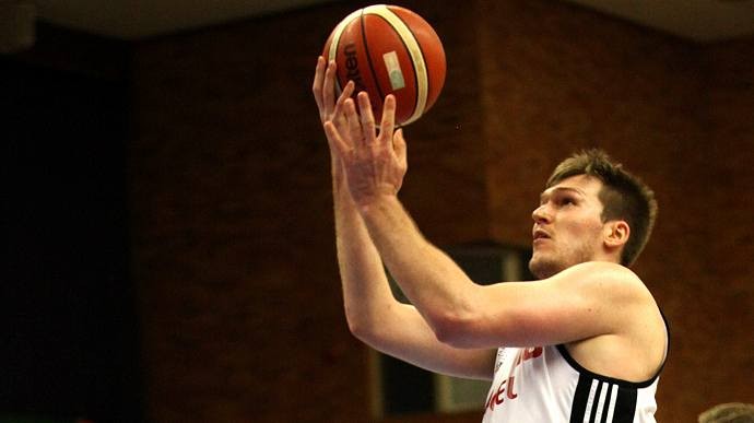 Martin PETERKA