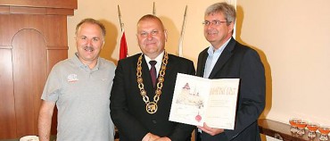 SETKÁNÍ NA RADNICI