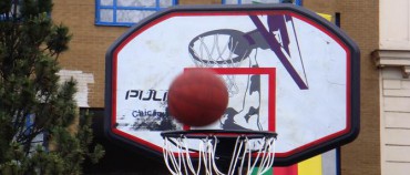 POSVÍCENÍ A BASKETBAL