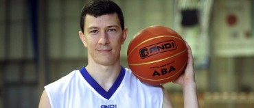 PŘICHÁZÍ VLADO ILIEVSKI