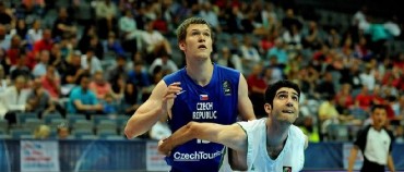NYMBURK POSILUJE MARTIN PETERKA