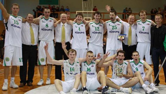 EUROCUP SE BLÍŽÍ PŮLCE