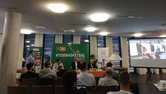 TISKOVÁ KONFERENCE KNBL